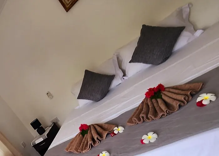 Kaz Memel Villa