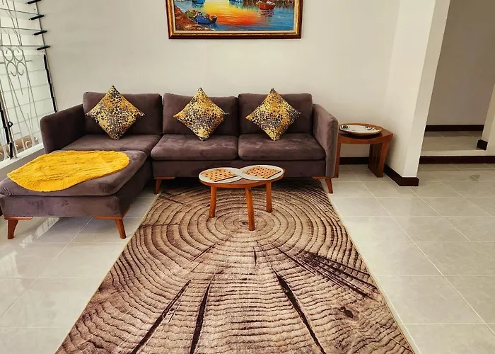 Kaz Memel Villa