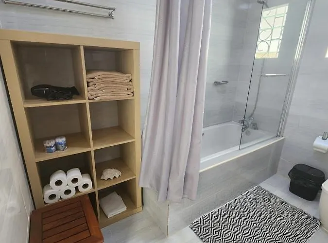 Kaz Memel Villa *