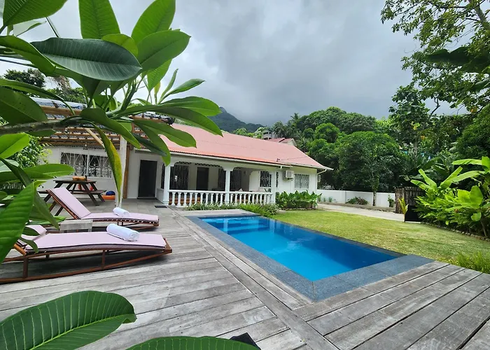 Kaz Memel * Beau Vallon (Mahe)